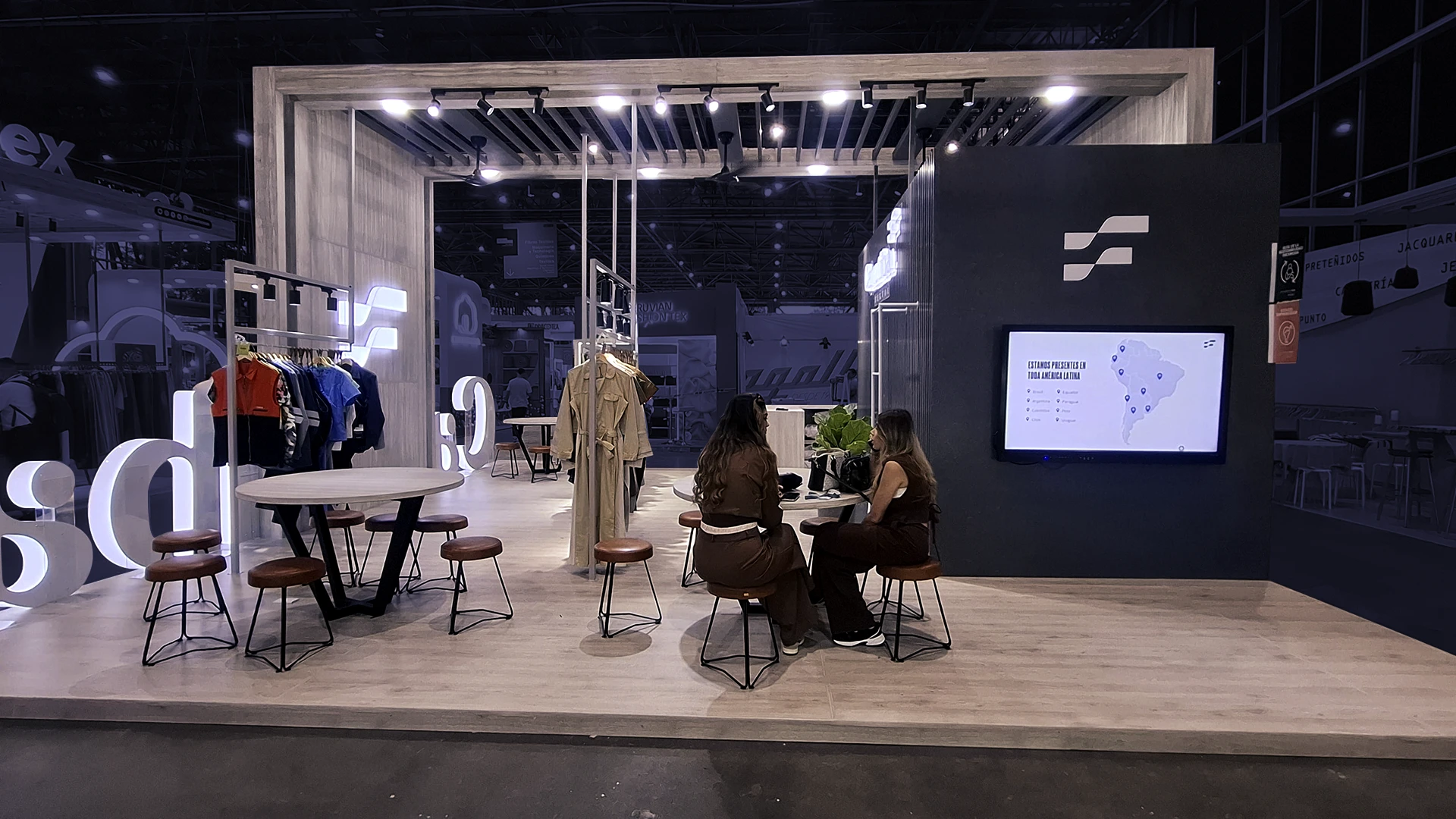 Diseño de stand textil para CANATIBA en Colombiatex 2026 por Diper Exhibitions