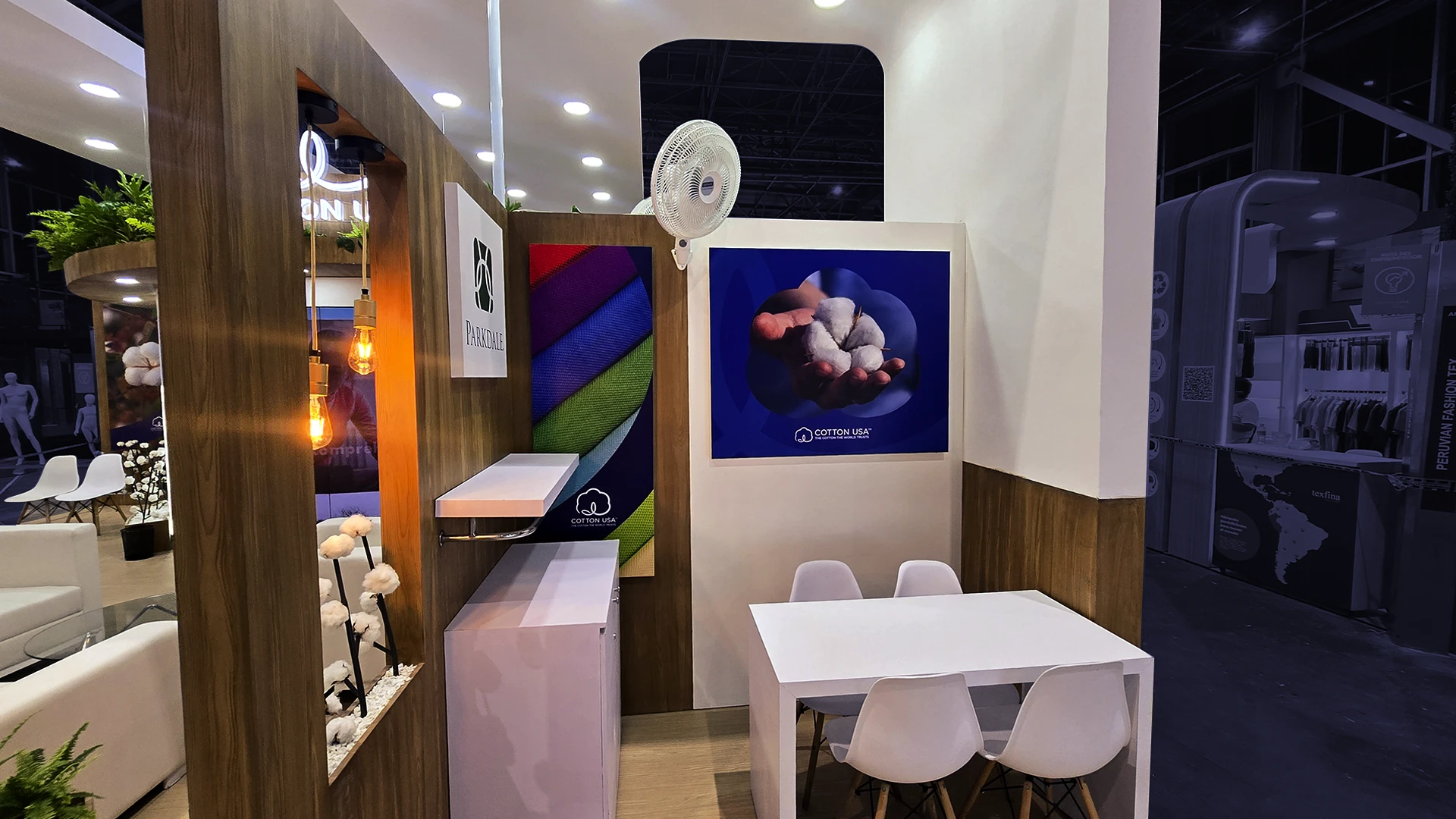 Diseño de stand textil para COTTON USA en Colombiatex por Diper Exhibitions